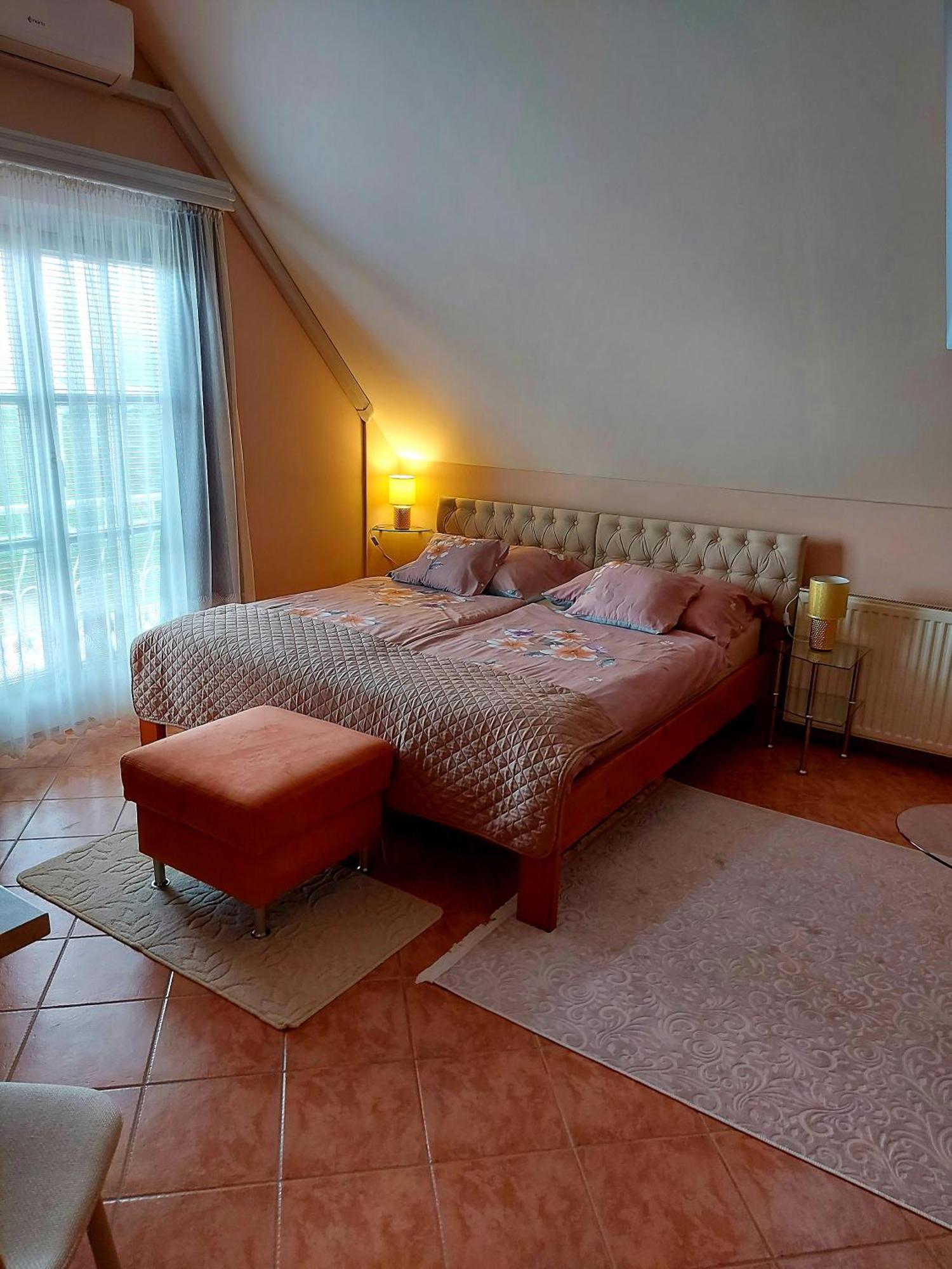 Dora Studio Apartmanok Zalakaros Exteriér fotografie