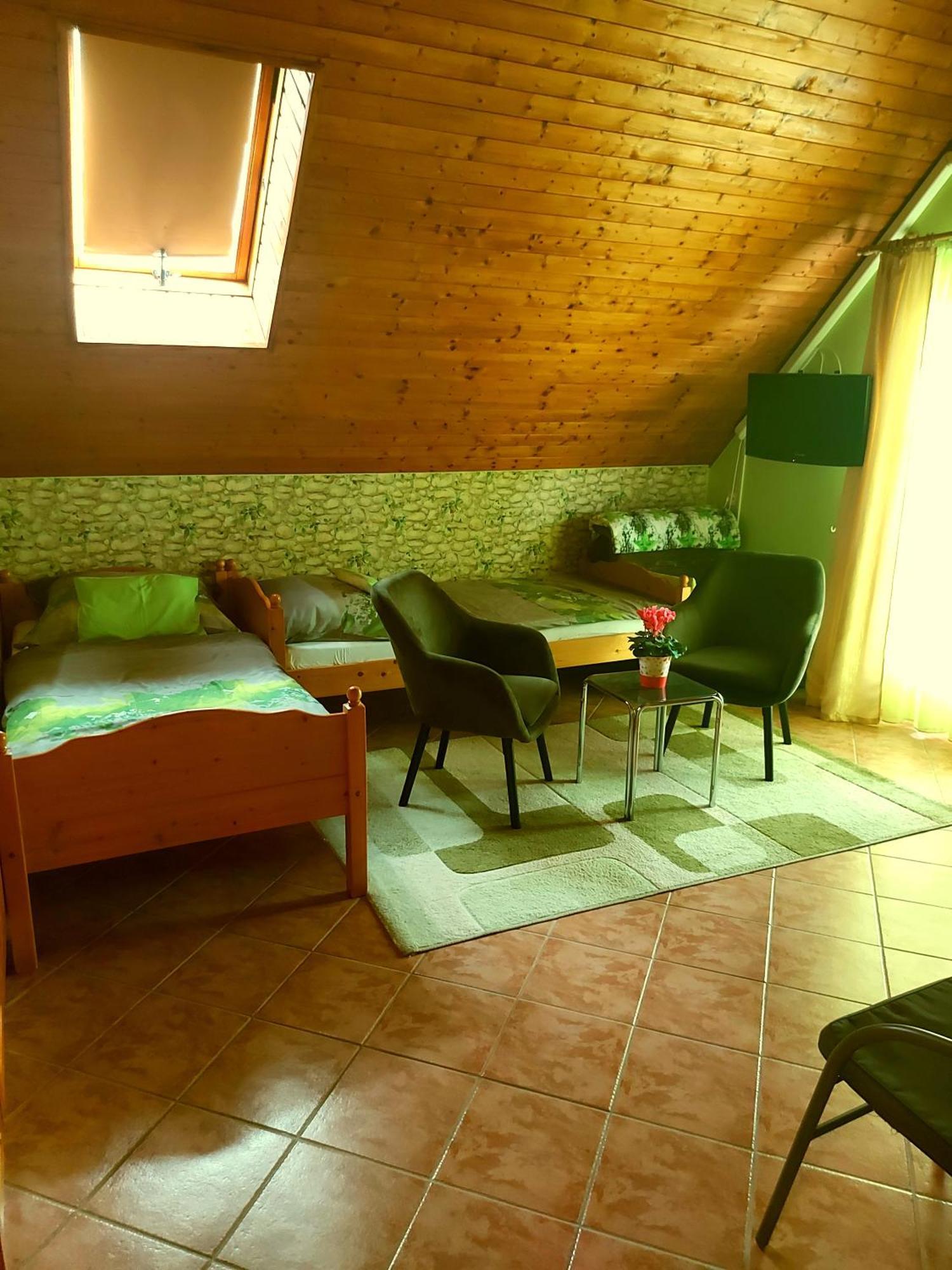 Dora Studio Apartmanok Zalakaros Exteriér fotografie
