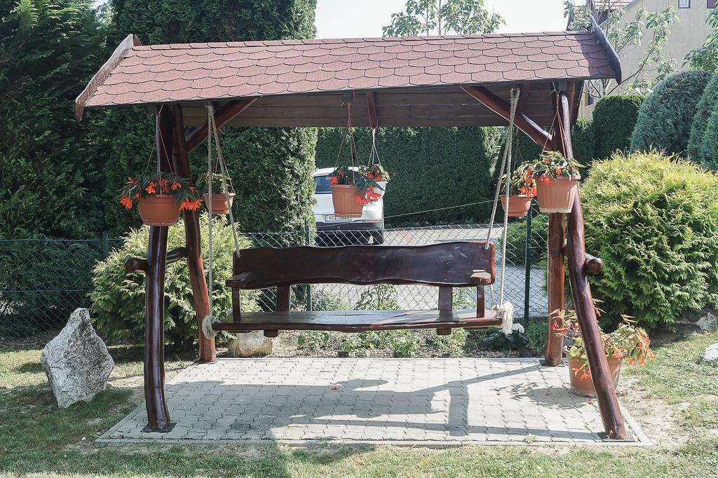 Dora Studio Apartmanok Zalakaros Exteriér fotografie